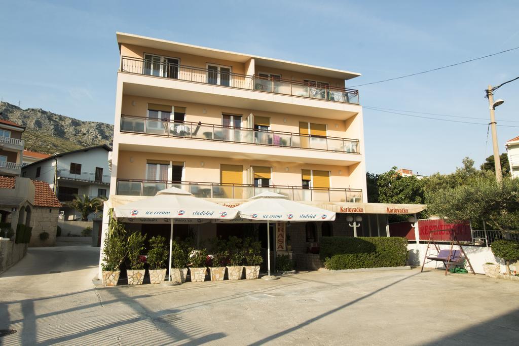 Apartments Croatia オミシュ エクステリア 写真